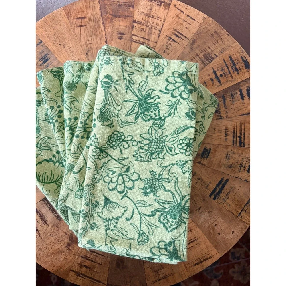 Noble Excellence Green Floral Cotton Cloth Napkins Set of 4 Botanical Print‎